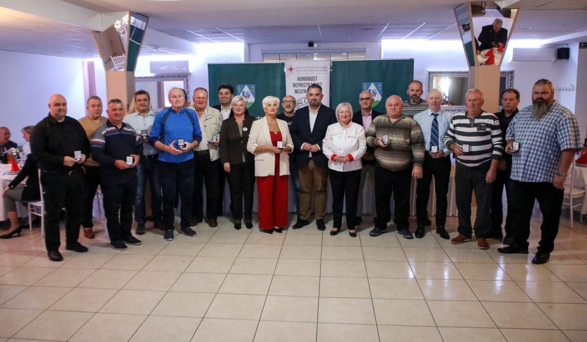 Župan održao prijem za darivatelje - Crveni križ - Križevci 